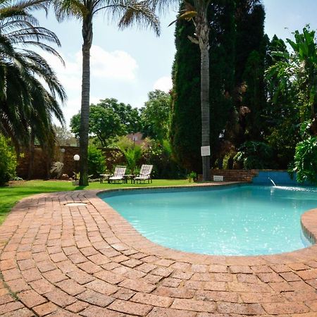 Aero Guest Lodge Kempton Park Ngoại thất bức ảnh