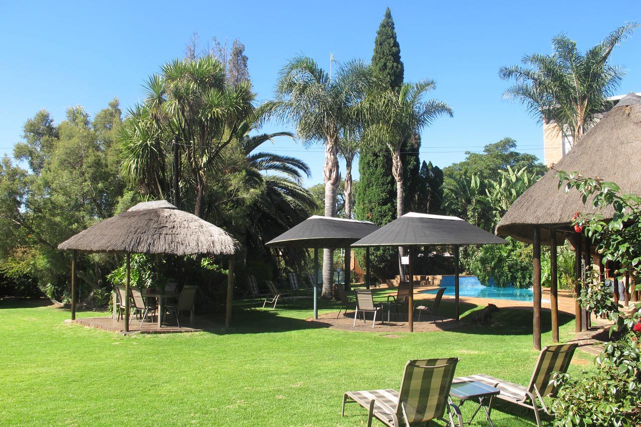 Aero Guest Lodge Kempton Park Ngoại thất bức ảnh