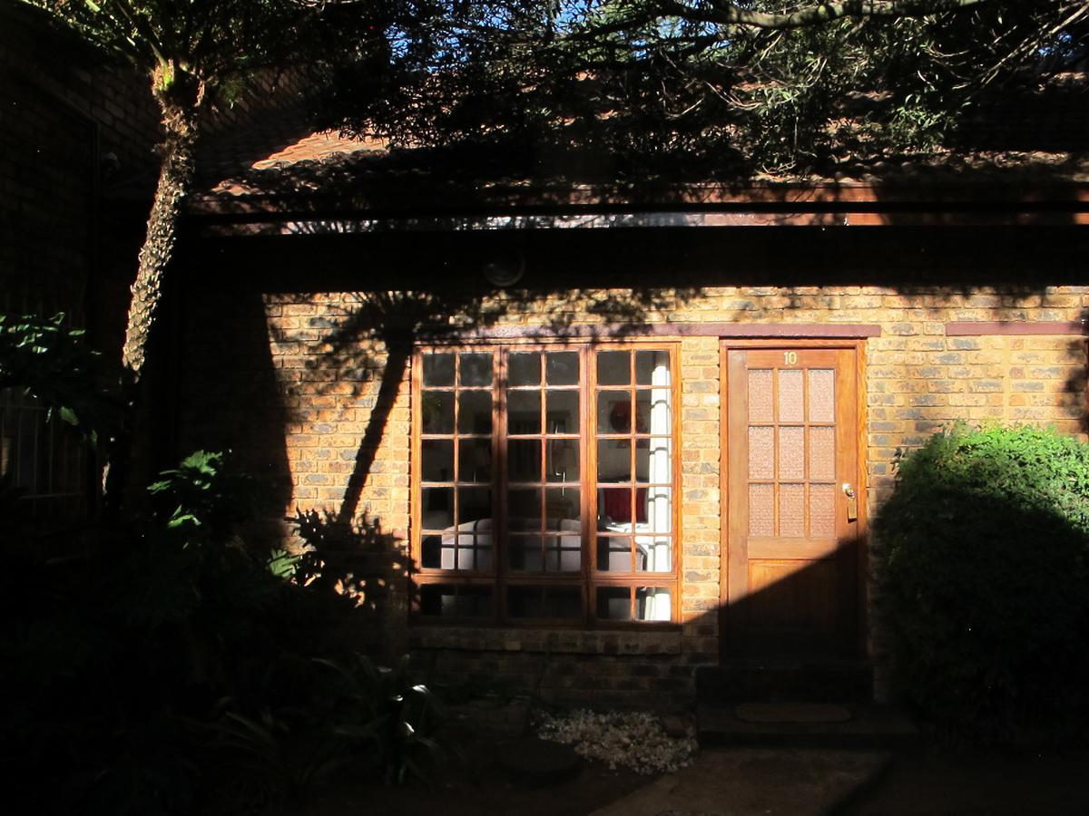 Aero Guest Lodge Kempton Park Ngoại thất bức ảnh