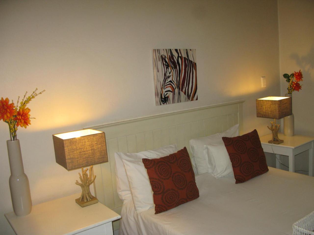 Aero Guest Lodge Kempton Park Ngoại thất bức ảnh