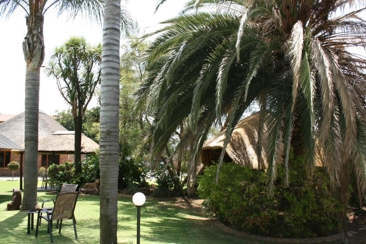 Aero Guest Lodge Kempton Park Ngoại thất bức ảnh