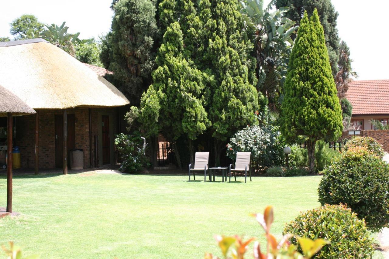 Aero Guest Lodge Kempton Park Ngoại thất bức ảnh