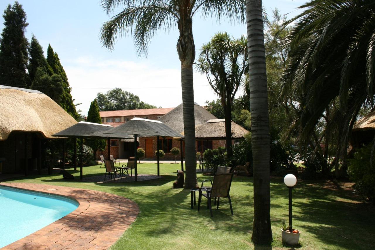 Aero Guest Lodge Kempton Park Ngoại thất bức ảnh