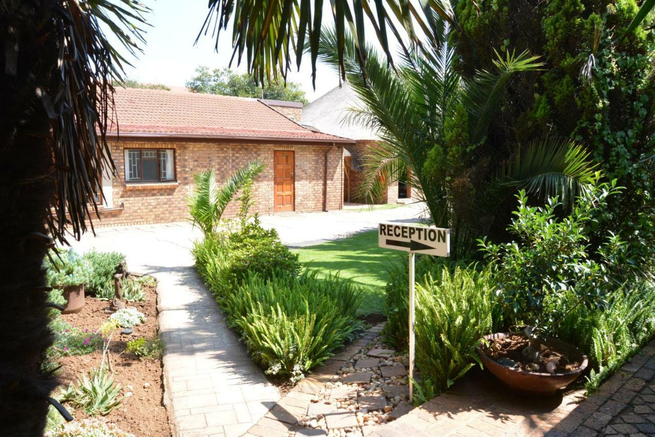 Aero Guest Lodge Kempton Park Ngoại thất bức ảnh